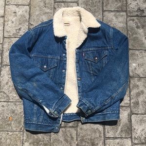 VINTAGE LEVI SHERPA JACKET